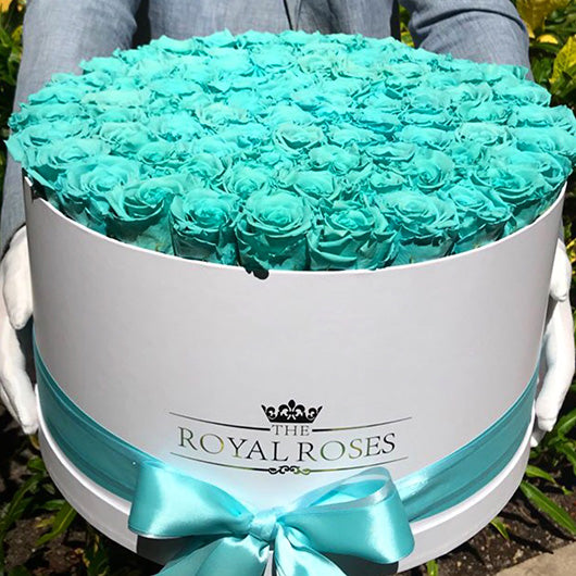 XL Round Box - Special Collection of Real Long Lasting Roses - Lifetime is Over 1 Year - The Royal Roses 